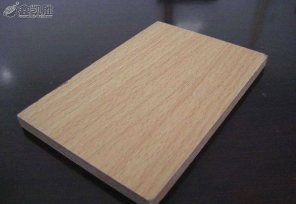 MDF噴粉設備_中纖（xiān）板噴粉技術