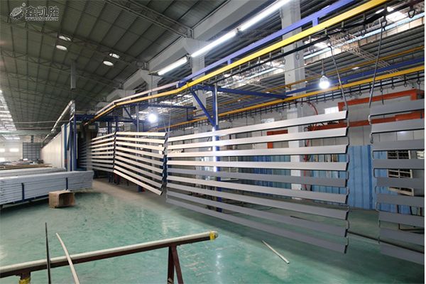 買一套噴塑設（shè）備（bèi）流水線多少錢一套？【價格解析（xī）】