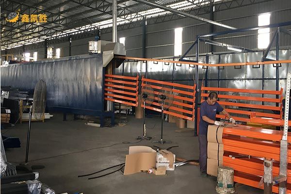 靜電噴塑設備的工藝原理（lǐ）