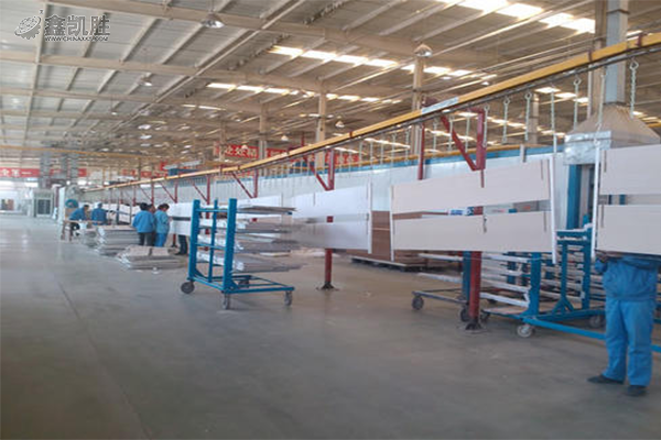 中纖板噴粉有（yǒu）哪些公司在做